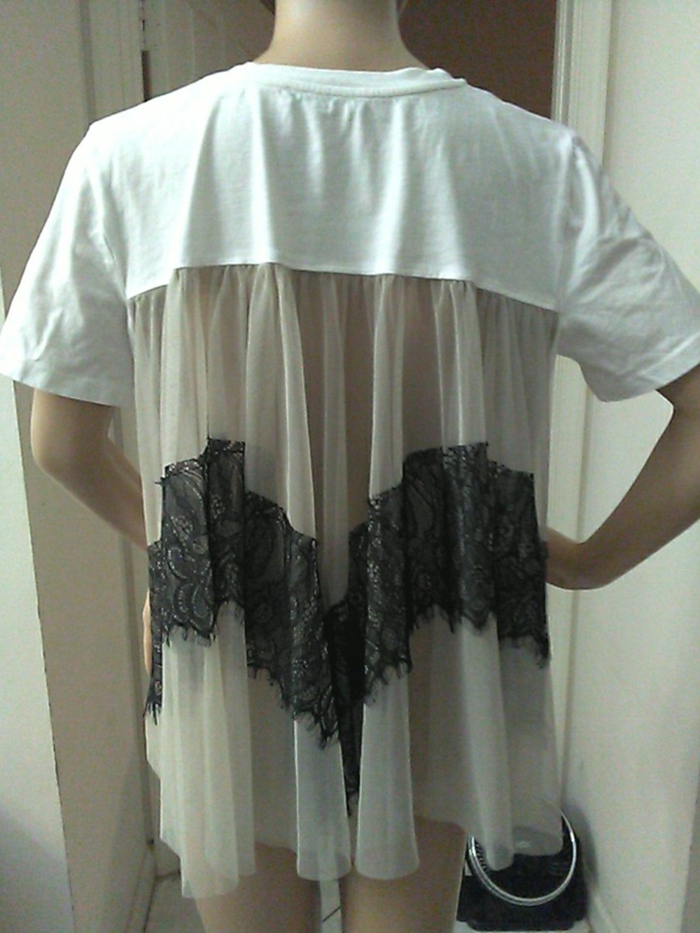 NWOT ZARA Sheer Lace Back TOP Tee WHITE/AMAZING BACK SZ. M (SUPER UNIQUE)
